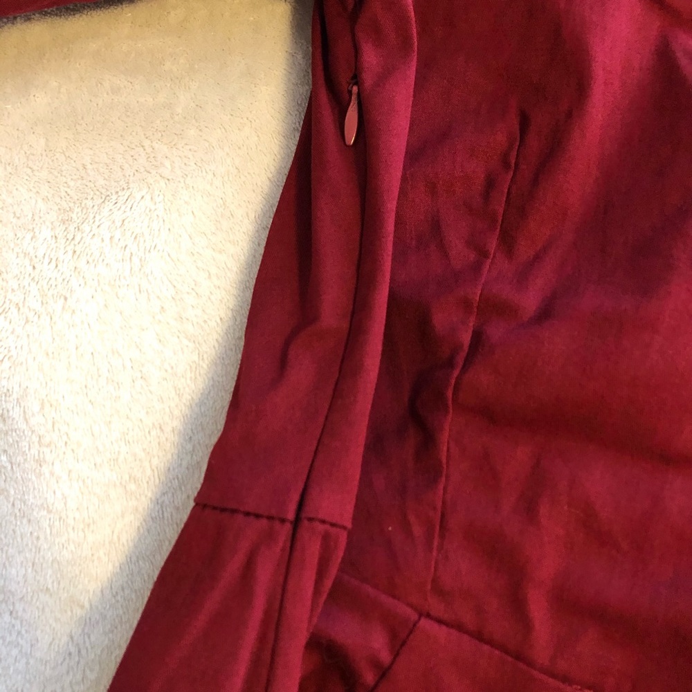 Red long sleeve a line dress w/ criss cross front - Picture 14 of 16